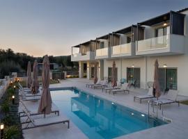 Sarah Luxury Rooms, serviced apartment in Sivota