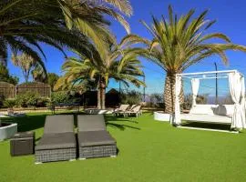 Villa Rural Casa Blanca by Tenerife Rental & Sales