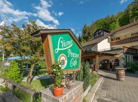Café Pension Leistner, hotel with parking in Obertrubach