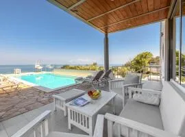 Villa Serenity - With Private Heated Pool