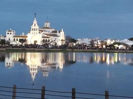 Jardines del Acebron, kúria El Rocíóban