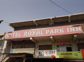 Hotel Royal by WB INN, hotel in Agra