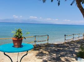 Xylokastro Beachfront Residence, beach rental in Xylokastro