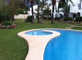 Ca Isaak, Hotel in Denia