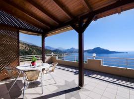 Villa Elgini，位于普拉基亚斯的酒店