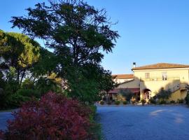 Hotel Molino D'Era, hotel v destinácii Volterra
