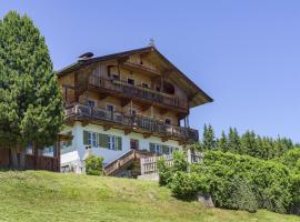 Bauernhof Hackl, turistična kmetija v mestu Hopfgarten im Brixental