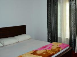 Ithara guest house, hotel v mestu Diyatalawa