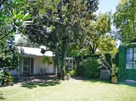 La Casita de Yerba Buena