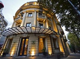 Hotel Astoria Tbilisi โรงแรมที่Mtatsminda ในทบิลิซี