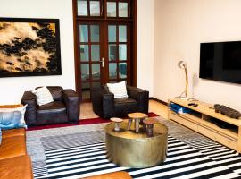 4 Bedrooms Villa, vacation home in Dar es Salaam