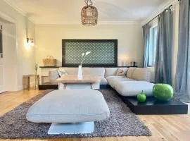 Ruhiges Landhaus am Wald mit Garten mit Schlafzimmer und Schlafnische