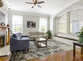 Newly-renovated Express Studios Close to City Amenities, vacation rental in New Orleans
