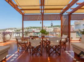 Sea view maisonette, hotel em Chania