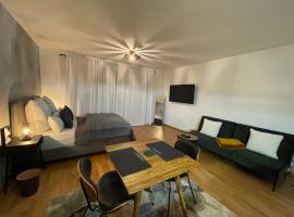 Studio Stevie Nicks I Workplace I 24in Screen I Kitchen I PS4: Offenbach'ta bir otel