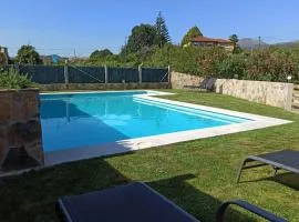 AGRADABLE CASA CON PISCINA EN GONDOMAR(VAL MIÑOR)