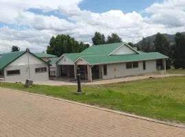 8sIndoor indoor pool4 bedroom villaGreat view and backup power