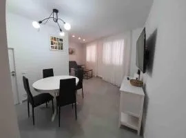PISO NUEVO, PK PEQUEÑO Y A 5 MIN DE LA PLAYA caminando