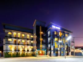 The Wood Pattani Hotel, hotel com estacionamento em Ban Ru Sa Mi Lae