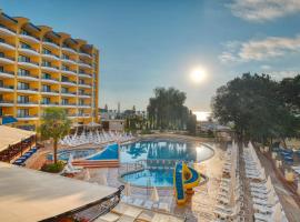 GRIFID Arabella Hotel - Ultra All inclusive & Aquapark, golf hotel in Golden Sands
