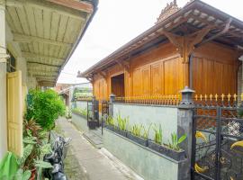 Villa Joglo Kawung: Yogyakarta şehrinde bir kulübe