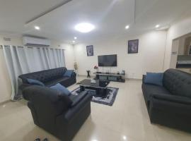 Artem Apartments - Apartment 2, hotel a Kitwe