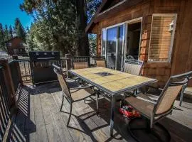 Can't Bear to Leave-1156 by Big Bear Vacations