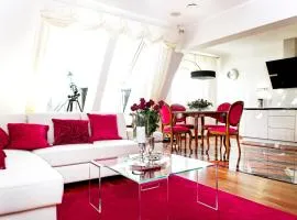 Lake View Villa
