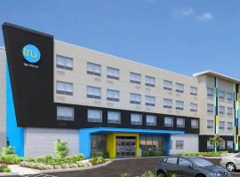 Tru By Hilton Chesterfield Township Detroit, khách sạn ở Chesterfield