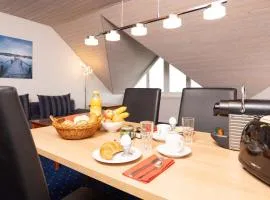 Apart Holidays