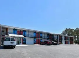 OYO Hotel Valdosta GA I-75