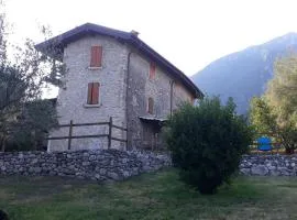Cà dei Casài apartment, lago di Garda e relax.