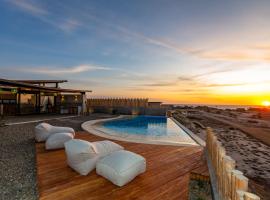 Wiro House - Casa de Playa en Vichayito, casa de férias em Vichayito