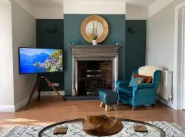Llandudno Boutique style seaside retreat with stunning views