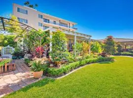 Nelson Bay CBD Oasis 13 Government Rd