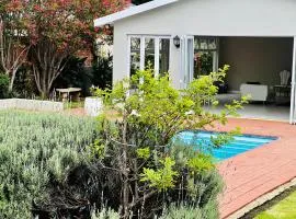 Ndaba Golf Lodge & Hello Beautiful Day Spa