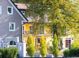 Winzerhotel am GUT MOSER