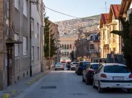 Engadin Apartments - Free Parking