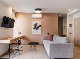 The City Hotel & Suites, hotel em Rethymno Town
