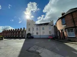Chester Stays - Lovely apartment in the heart of Chester with free parking