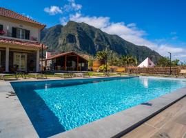 Quinta Vale Vitis, hotel cerca de Volcanic caves of São Vicente, São Vicente