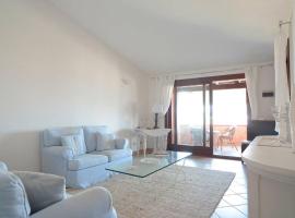 A 30 m dal mare, khách sạn ở Golfo Aranci