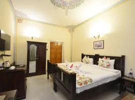 Mahal Khandela-A Heritage Hotel In Jaipur City Center
