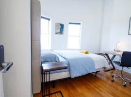 4BR 1,5BH Comfy Newly Renovated Apt