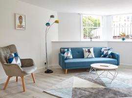 Stylish, spacious flat with private parking, viešbutis Bristolyje, netoliese – Bristol University