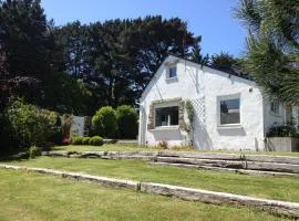 Comfortable holiday home with fantastic sea view