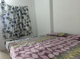 1-Bedroom Homestay with Free Parking on Premise