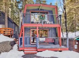 Wolf Cub Cabin - 1946 by Big Bear Vacations