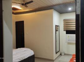 ์์์ ์์นํ ํธํ
Arvind Conference Halls