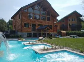 Chalets et Spa Lac Saint-Jean、シャンボールのシャレー